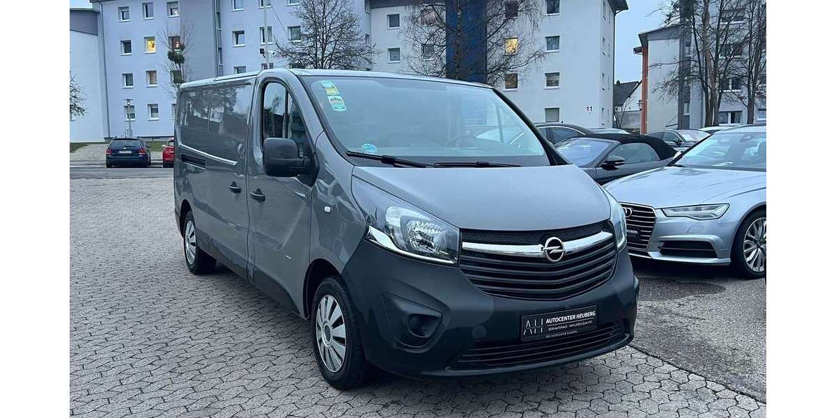 Opel Vivaro 135.044 km 9.990 &euro; Villingen-Schwenningen 78054
