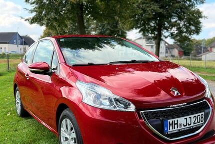 Peugeot 208 61.900 km 6.000 € Mülheim an der Ruhr 45475