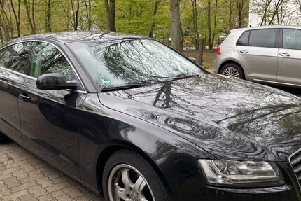 Audi A5 262.000 km 8.990 &euro; Bremen 28211