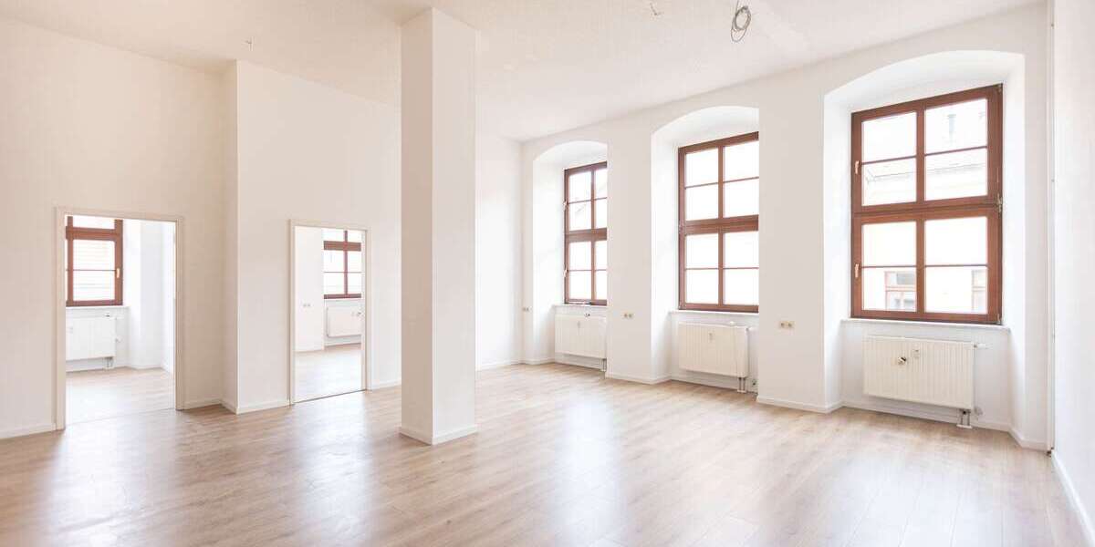 Etagenwohnung Löbau - 4 Zimmer, 110 m&sup2;, 660&euro; | Angebot:26443070