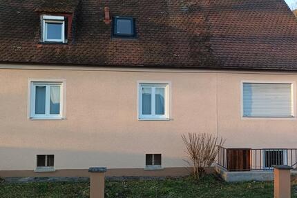 3-Zimmer-Wohnung mit Balkon im 1. OG in Langenzenn 3 zimmer