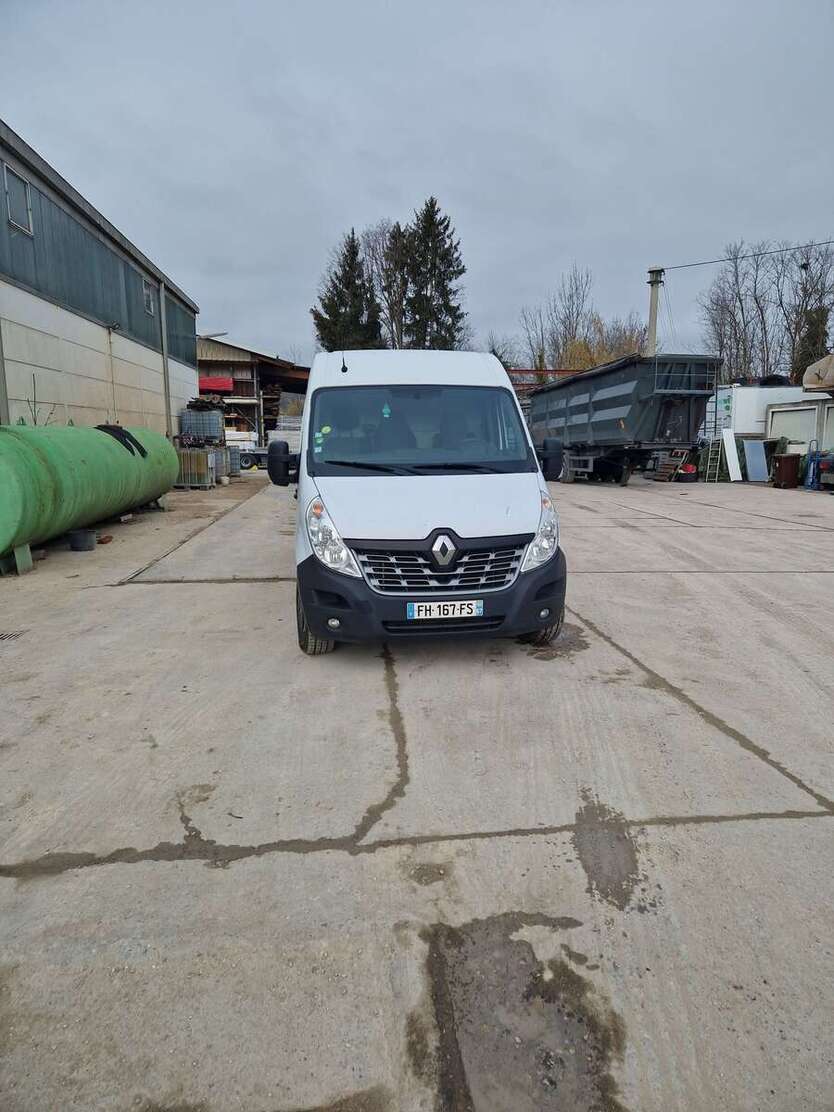 Renault Master 292.000 km 8.150 € Lenningen 73252