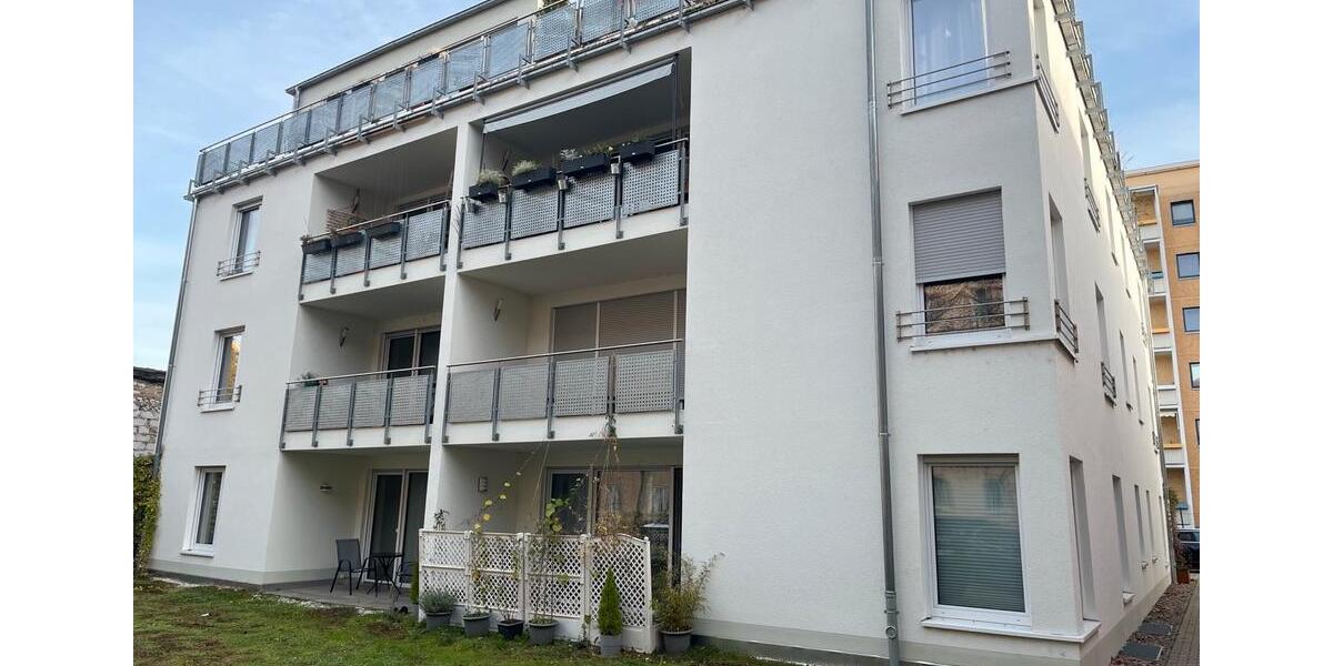 exklusive 3 Zimmer Eigentumswohnung mit EBK und TG Stellplatz 3 zimmer