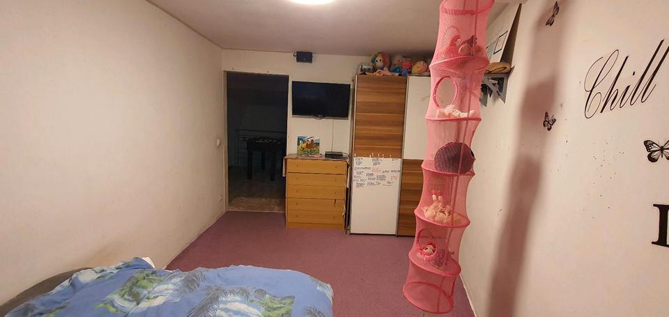 Reihenhaus Waltershausen - 6 Zimmer, 130 m&sup2;, 249.000&euro; | Angebot:26981979