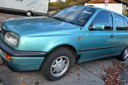 VW Golf 68.000 km 1.500 &euro; Gars 83536