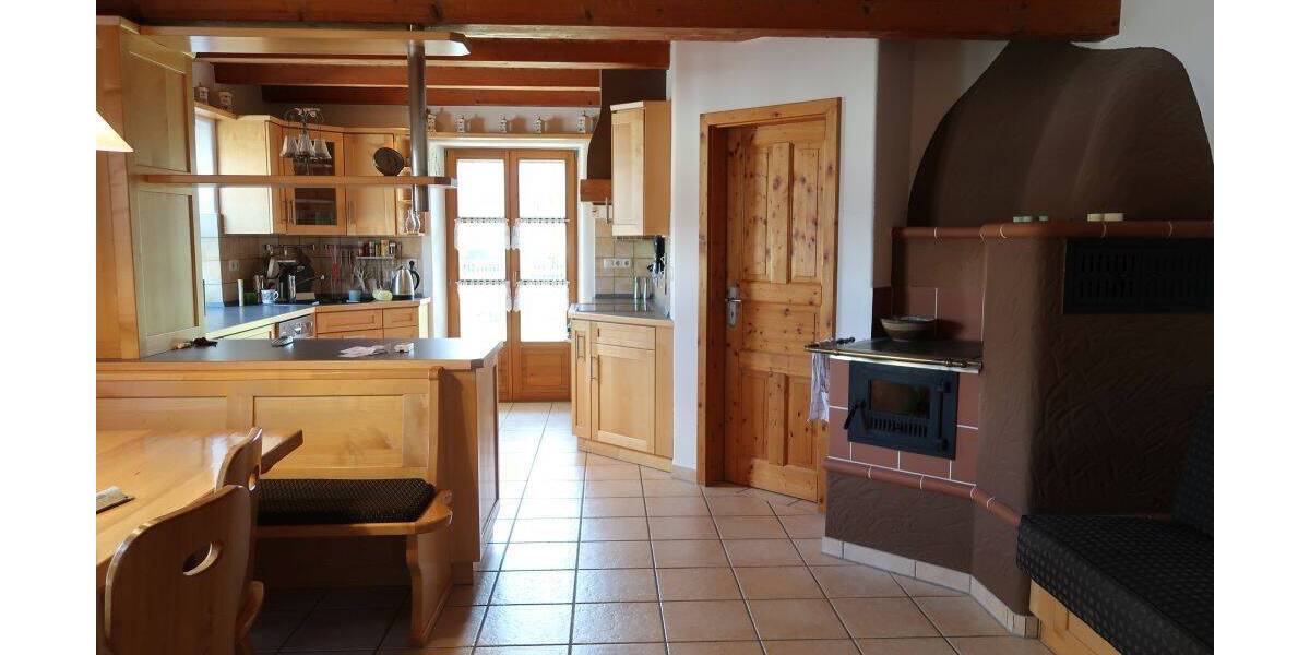 Mehrfamilienhaus, Wohnhaus Egglkofen - 6 Zimmer, 187 m&sup2;, 825.000&euro; | Angebot:26878921