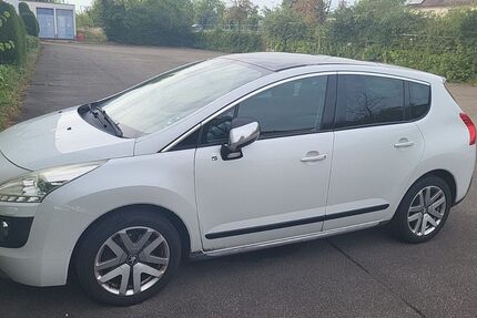 Peugeot 3008 253.000 km 5.200 &euro; Nürtingen 72622