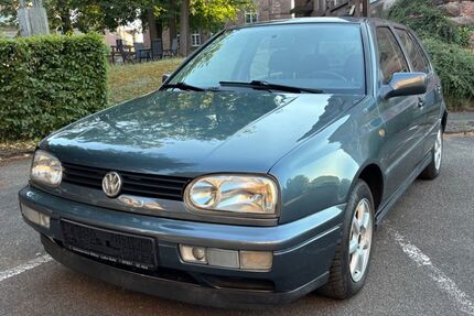 VW Golf 117.000 km 6.666 &euro; Lahr 77933