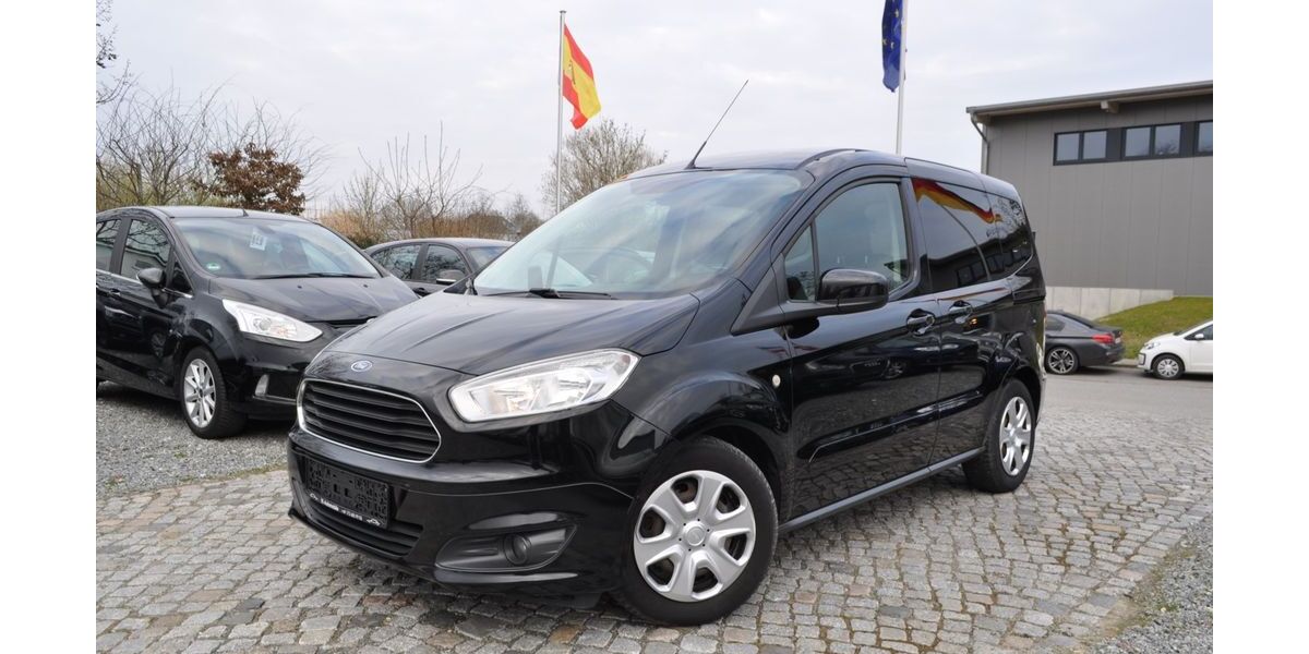 Ford Tourneo Courier 85.000 km 8.980 &euro; Ahrensbök 23623