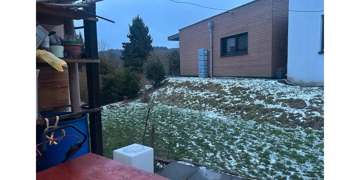 Etagenwohnung Wachtberg - 4 Zimmer, 100 m&sup2;, 1.150&euro; | Angebot:25405147