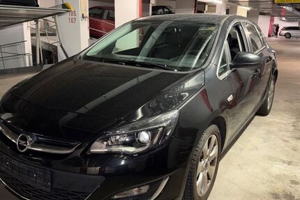 Opel Astra 19.900 km 10.500 &euro; Hamburg 22149