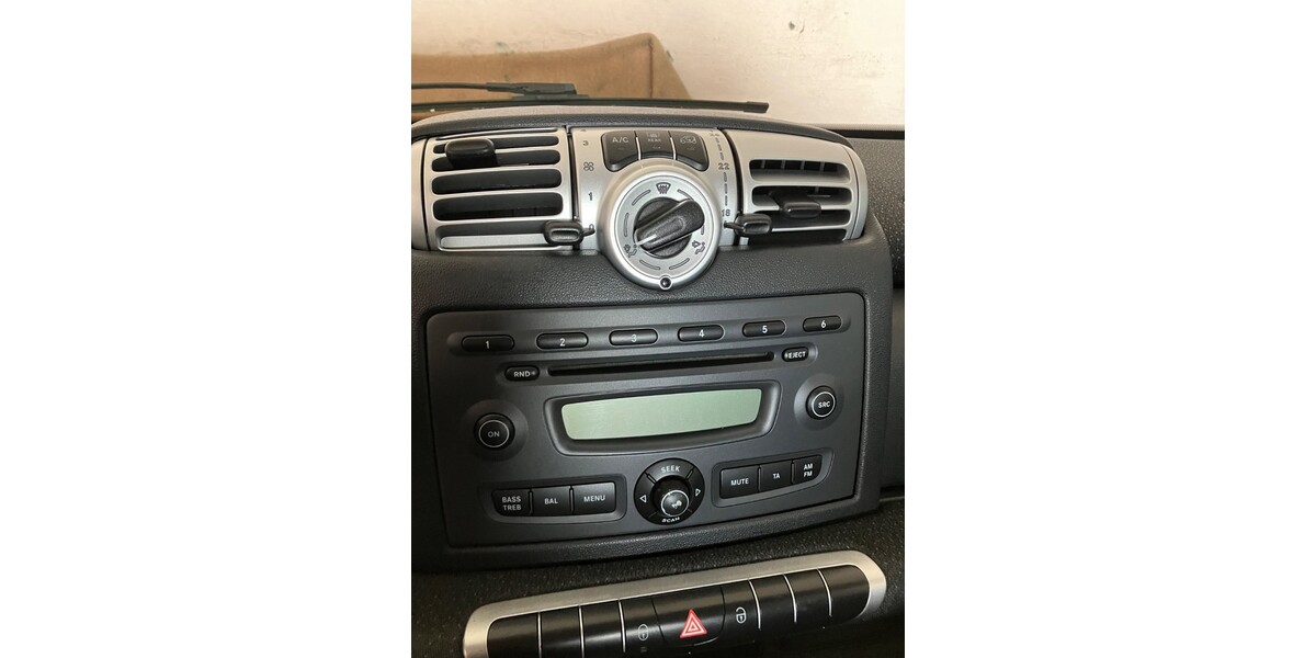 Smart ForTwo 93.950 km 4.500 &euro; Schkeuditz 04435