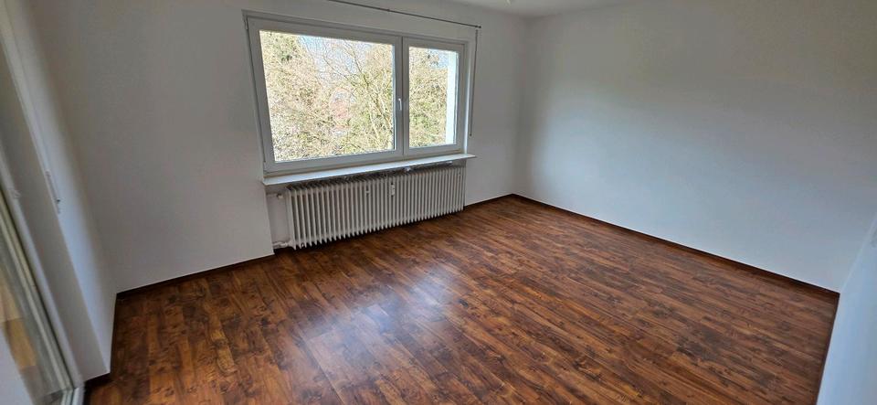 Etagenwohnung Schotten - 3 Zimmer, 106 m&sup2;, 880&euro; | Angebot:26336192