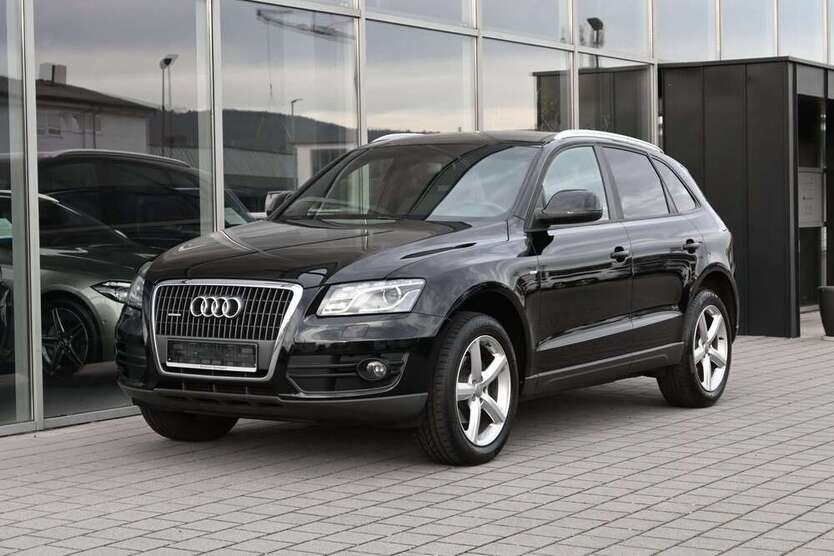 Audi Q5 207.000 km 8.950 € Winterbach 73650