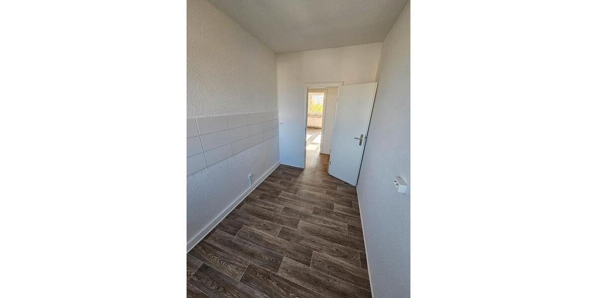 Etagenwohnung Altenburg - 2 Zimmer, 49 m&sup2;, 320&euro; | Angebot:26382369