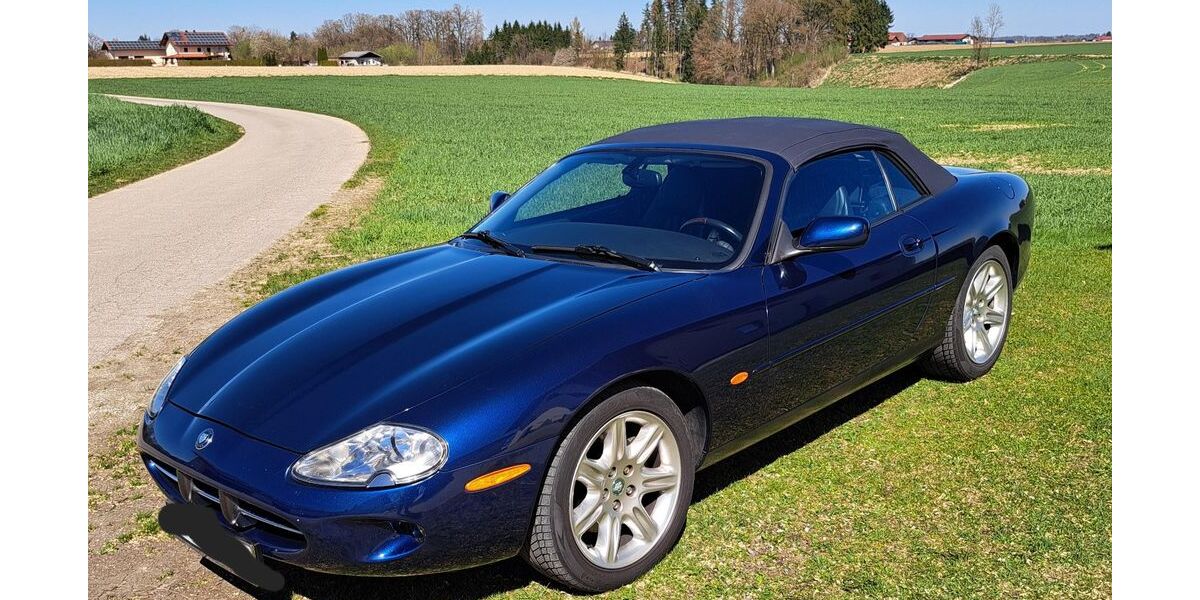 Jaguar XK8 123.920 km 16.999 &euro; Engelsberg 84549