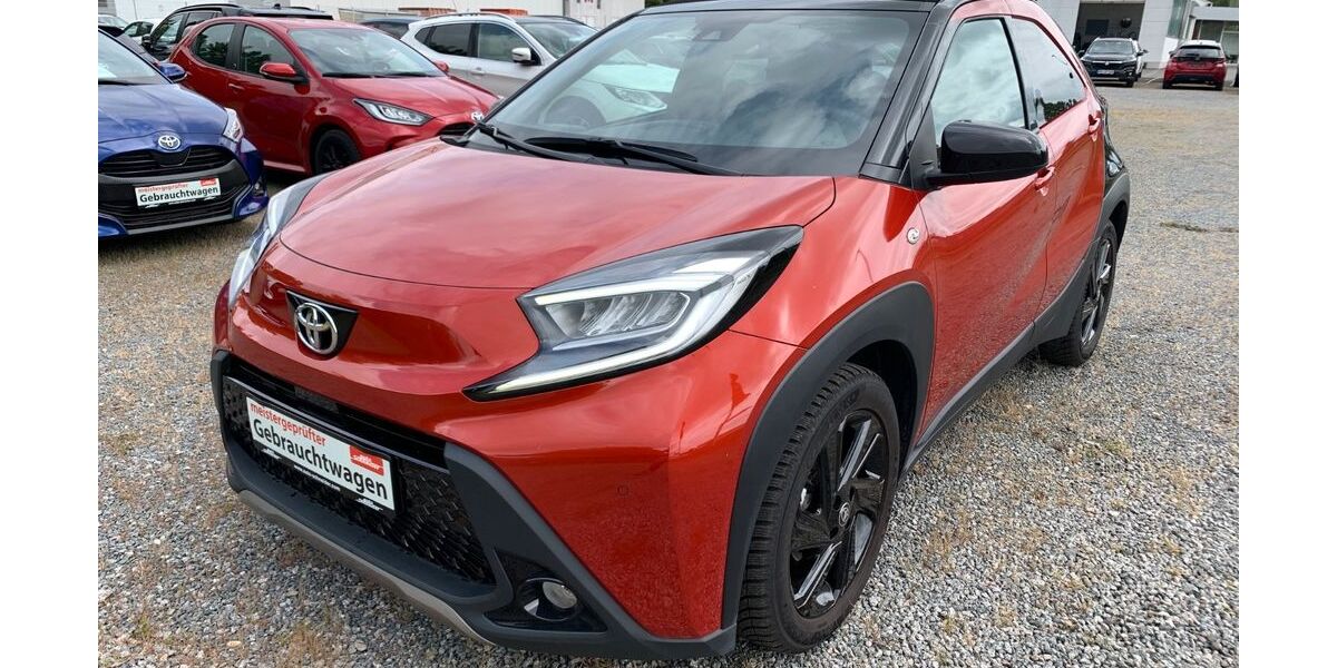 Toyota Aygo (X) 30.200 km 15.290 &euro; Bensheim 64625
