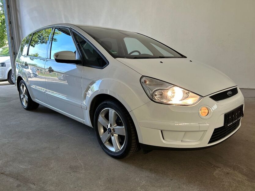 Ford S-Max 217.000 km 4.550 € Drage 21423