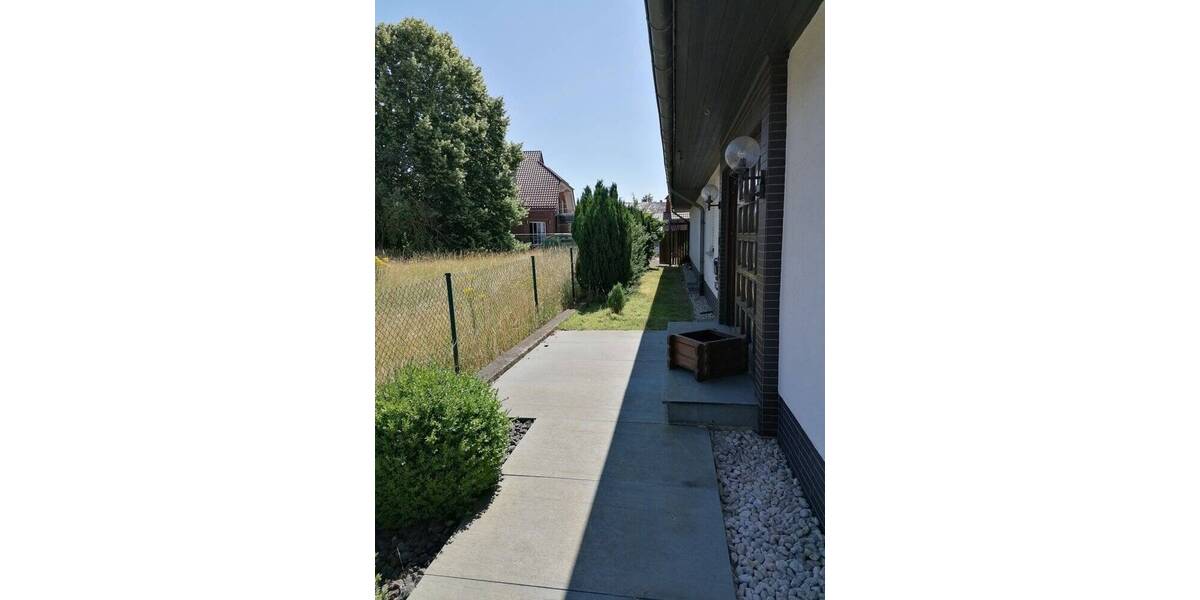 Einfamilienhaus Fritzlar / Cappel Cappel - 8 Zimmer, 267 m&sup2;, 275.000&euro; | Angebot:23966096