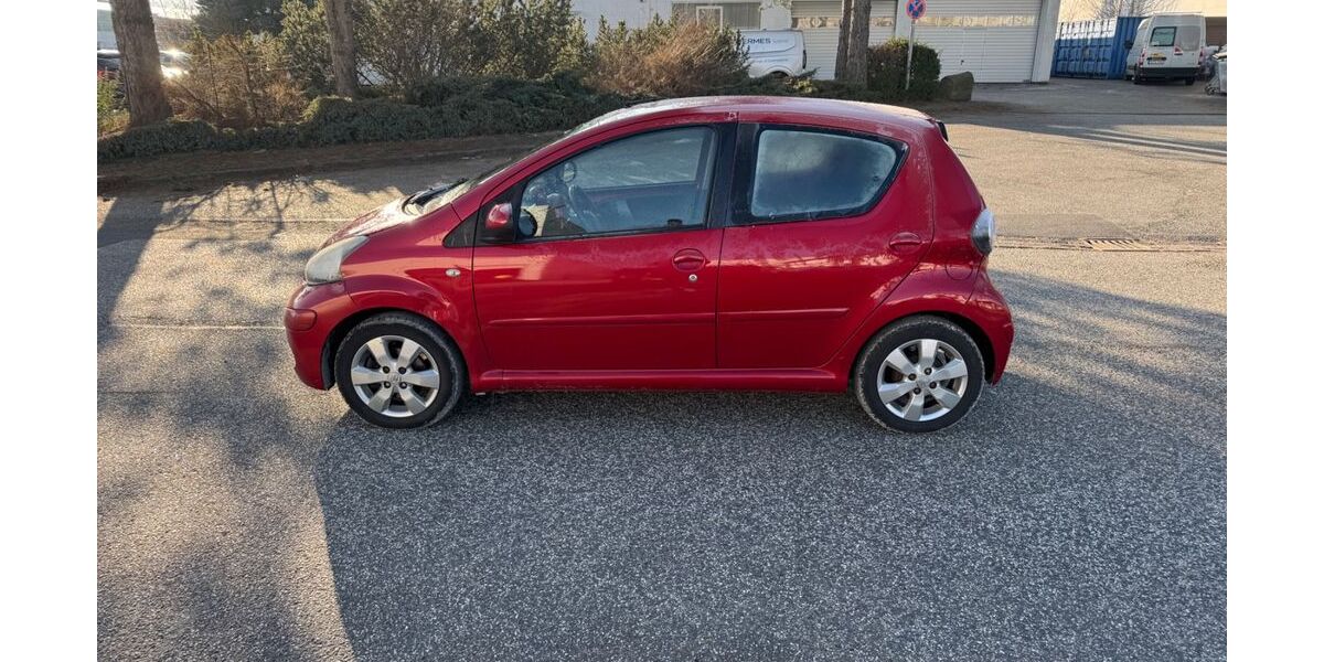 Toyota Aygo (X) 252.709 km 1.290 &euro; Barsbüttel 22885