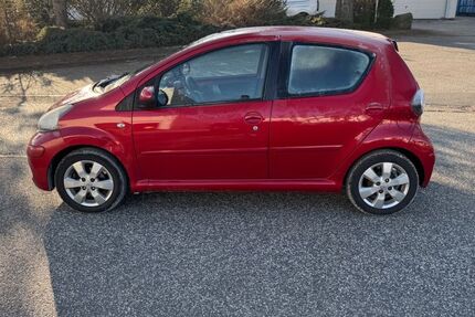 Toyota Aygo (X) 252.709 km 1.490 &euro; Barsbüttel 22885