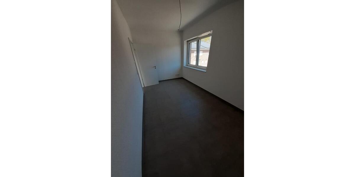 Etagenwohnung Steinfeld (Oldenburg) - 4 Zimmer, 100 m&sup2;, 1.420&euro; | Angebot:26379905