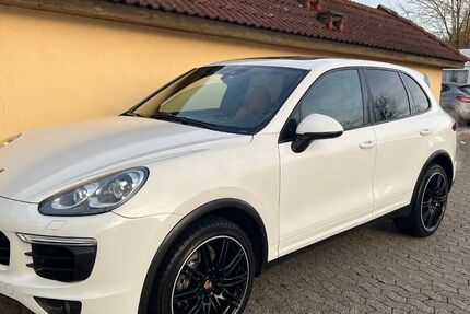 Porsche Cayenne 213.300 km 22.999 &euro; Unterschleissheim 85716