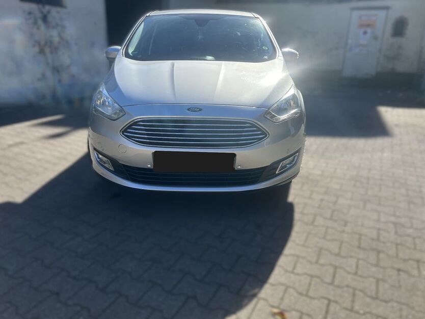 Ford C-Max 78.000 km 8.700 € Duisburg 47053