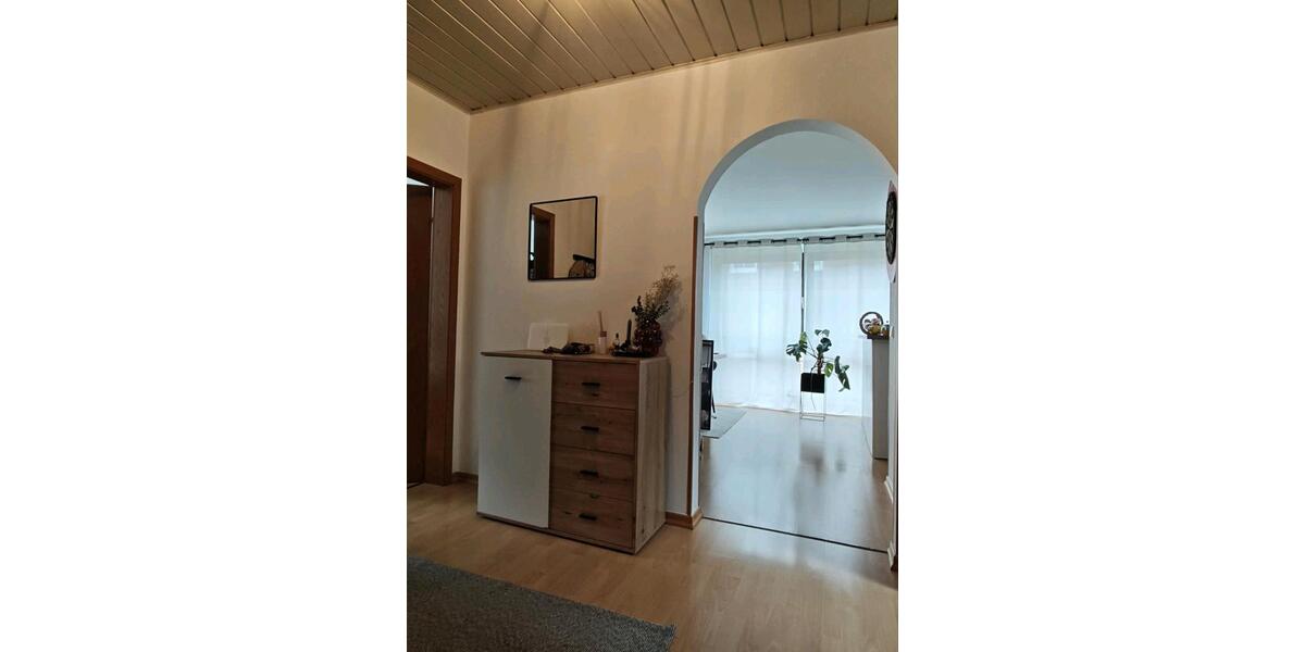 Dachgeschoßwohnung Oerlinghausen - 2 Zimmer, 50 m&sup2;, 480&euro; | Angebot:26409248