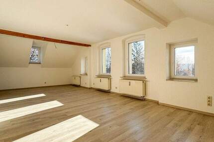 Wohnung Schneeberg - 3 Zimmer, 80 m&sup2;, 540&euro; | Angebot:24838839