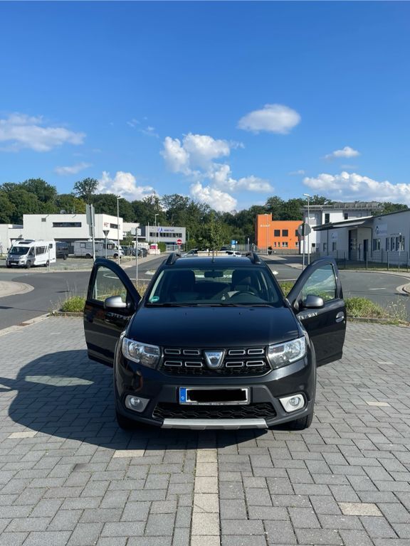 Dacia Sandero 150.500 km 5.399 € Friedrichsdorf 61381
