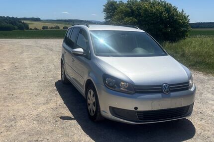 VW Touran 167.240 km 4.500 &euro; Welzheim 73642