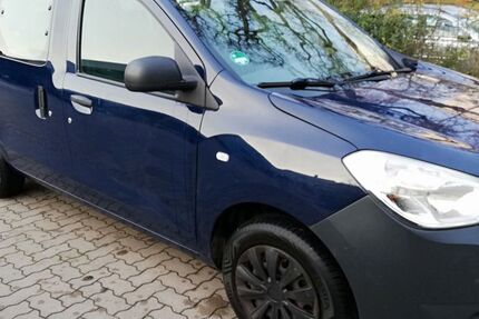 Dacia Dokker 179.000 km 3.700 &euro; Hamburg 22307