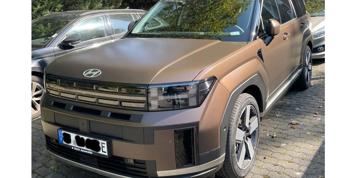 Hyundai SANTA FE 28.000 km 48.500 € Reichshof 51580