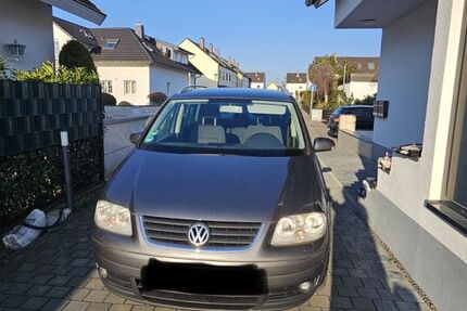 VW Touran 255.000 km 2.200 &euro; Eggenstein-Leopoldshafen 76344