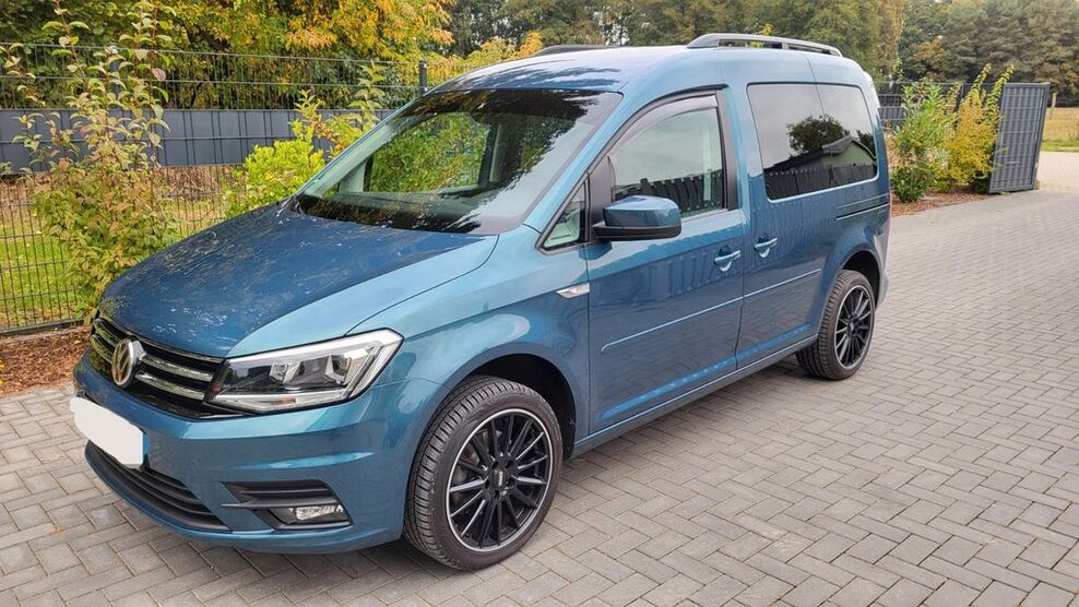 VW Caddy 101.000 km 18.300 € Rödgen 04838