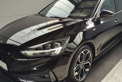 Ford Focus 64.550 km 15.490 &euro; Neustadt a. d. Weinstr. 67435