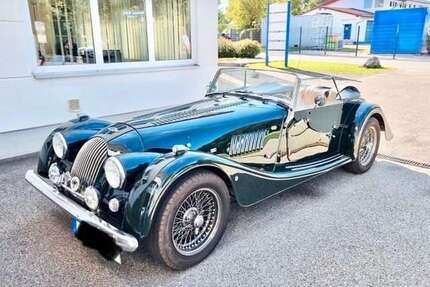 Morgan Plus 8
