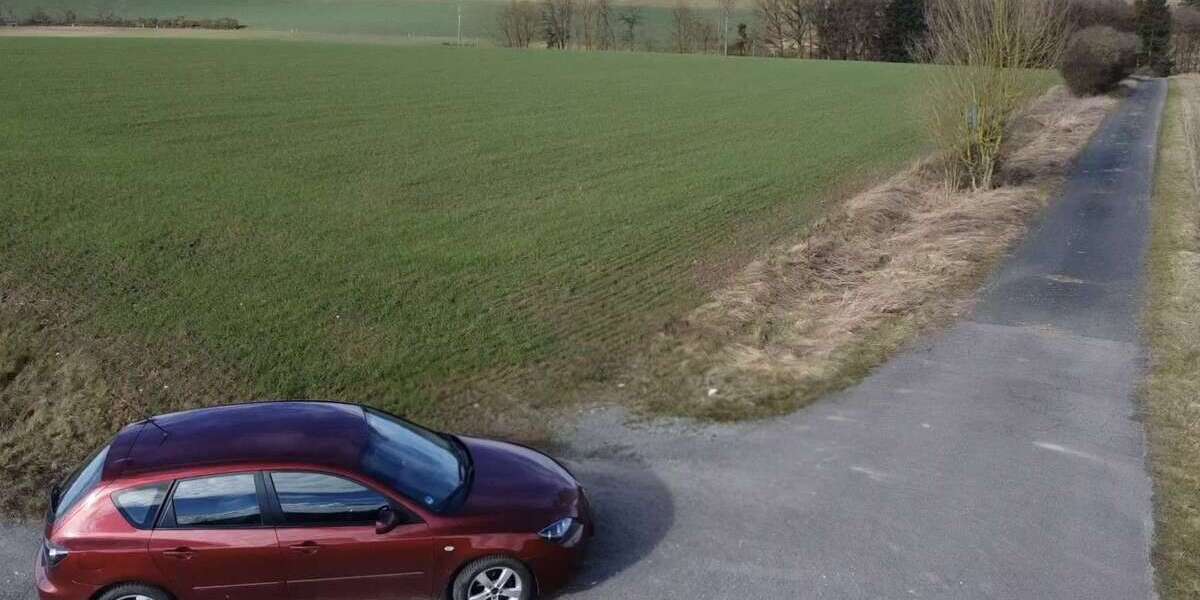 Mazda 3 132.000 km 6.000 &euro; Sonnefeld 96242