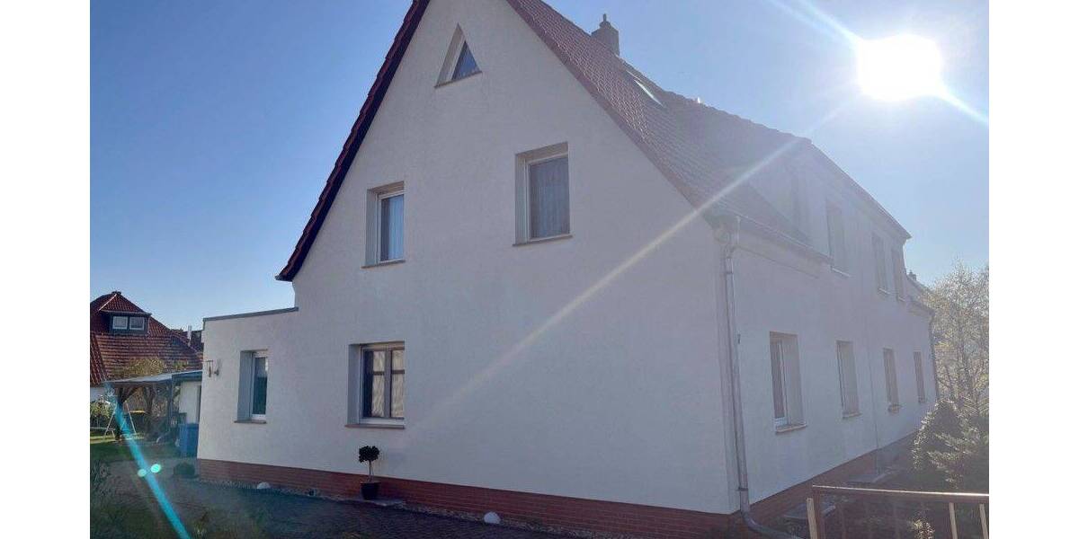 Doppelhaushälfte Weißwasser - 5 Zimmer, 130 m&sup2;, 250.000&euro; | Angebot:26260700
