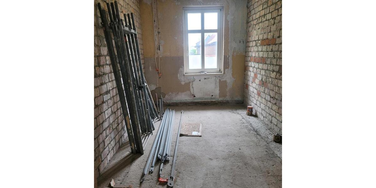 Reihenhaus Klötze - 4 Zimmer, 155 m&sup2;, 80.000&euro; | Angebot:26824047