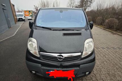 Opel Vivaro 211.220 km 9.300 &euro; Bürstadt 68642