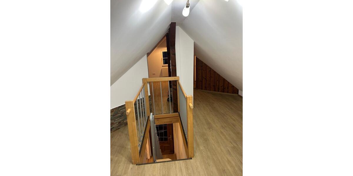 Dachgeschoßwohnung Wuppertal Gemarkung Ronsdorf - 2 Zimmer, 50 m&sup2;, 500&euro; | Angebot:24982492