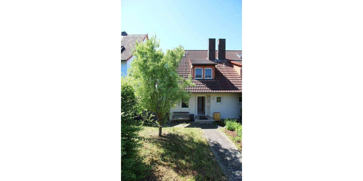 Doppelhaushälfte Ochsenfurt - 3 Zimmer, 75 m&sup2;, 319.000&euro; | Angebot:26835180