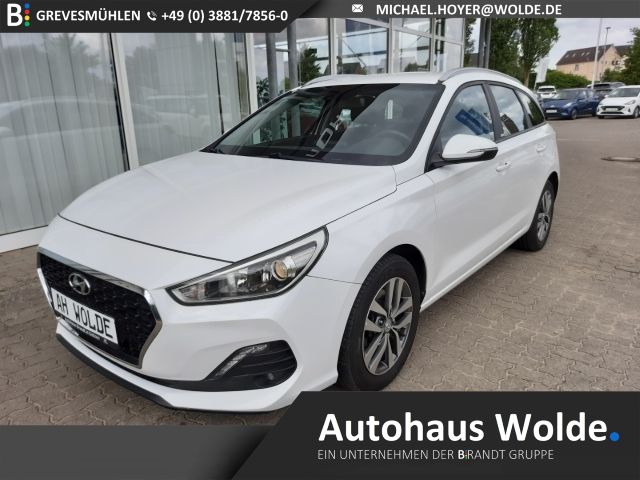 i30
