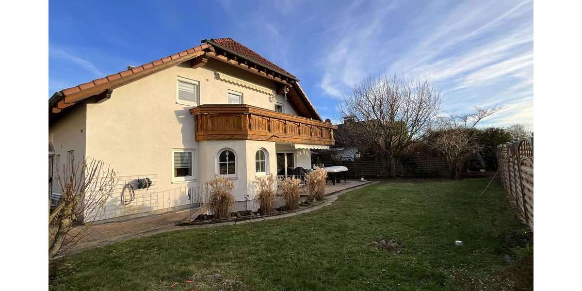 Haus zum Kaufen in Neuenburg 990.000 € 345 m² 12 zimmer