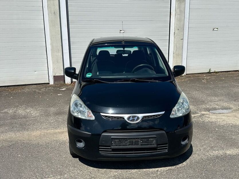i10