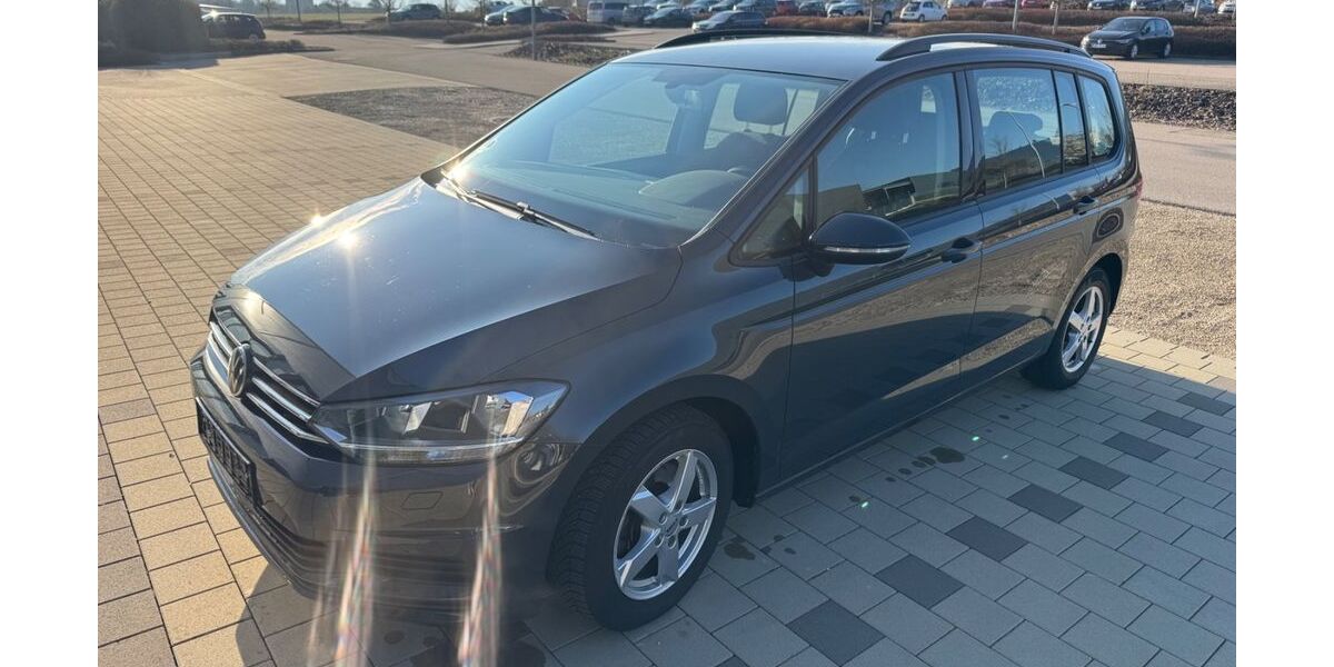 VW Touran 55.000 km 21.800 &euro; Monheim 86653