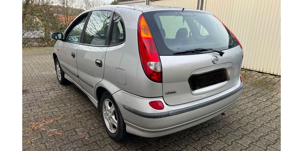 Nissan Almera Tino 133.000 km 1.500 &euro; Velbert 42553