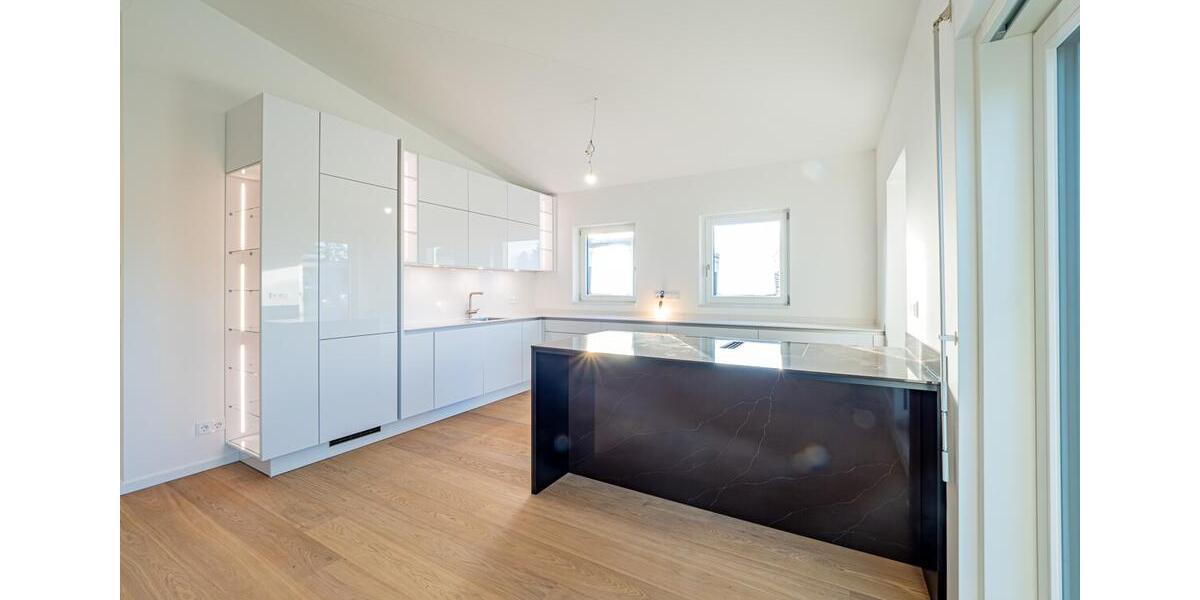 Einfamilienhaus München Trudering-Riem - 2.5 Zimmer, 125 m&sup2;, 3.580&euro; | Angebot:26660354